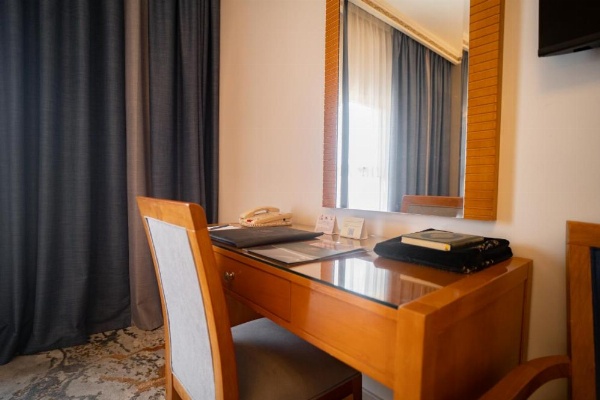 Emaar Grand Hotel image 27